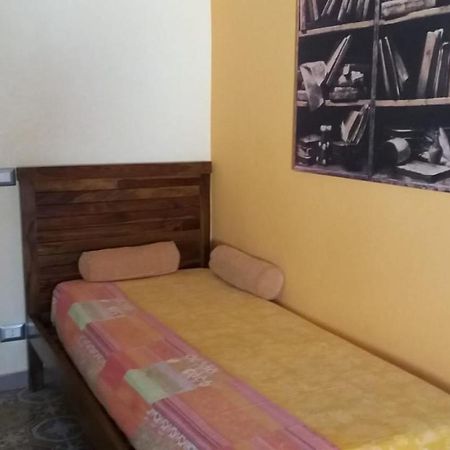 Casa Vacanze Costa 7 Чефалу Экстерьер фото